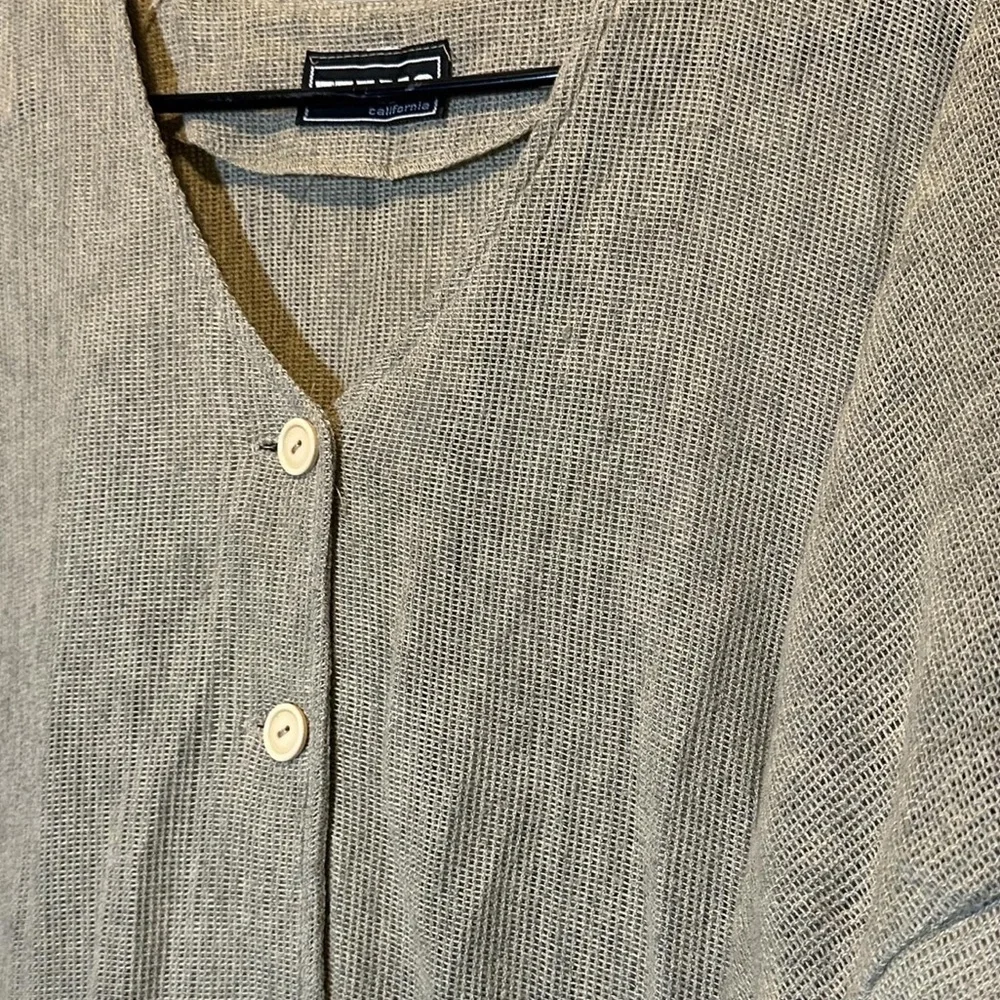 N/A stylish tan